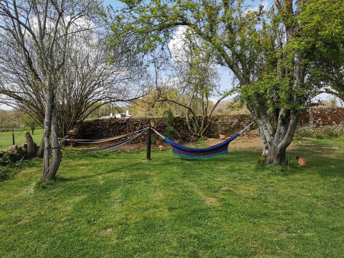 Bed and Breakfast Domaine De La Castagnere Castetnau-Camblong Экстерьер фото